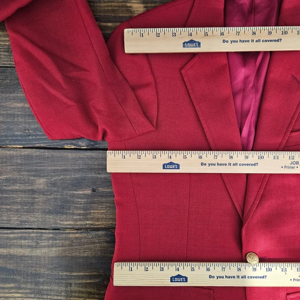 VTG Hardwick Men's Sport Coat Blazer Two Button Red Polyester Solid Size 34R